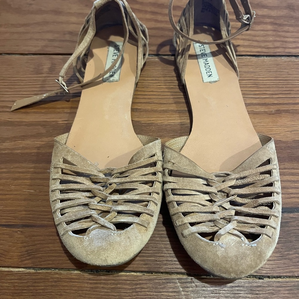 Steve Madden Sandals Size 9